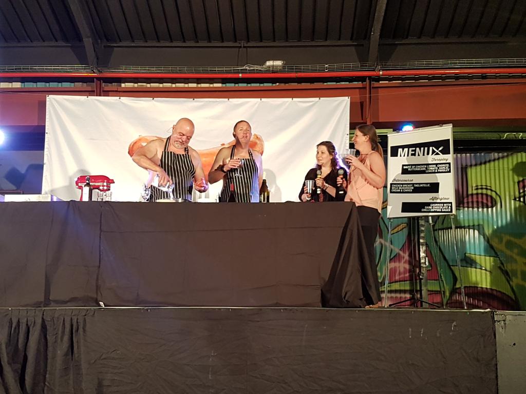 PGComicsSA's tweet photo. Don't burn your sausage Day 2!!! @ChrisForrestSA @PeteGW @EmperorsPalace @ComedyCentral #DBYS https://t.co/n5AcuQ4rZn
