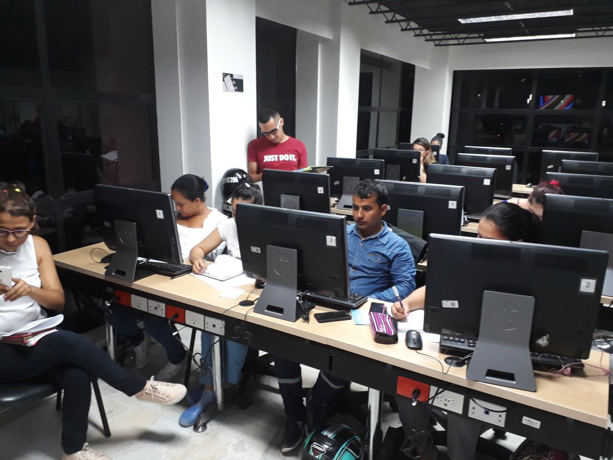 ccastano's tweet image. Vida universitaria, #CIPAS Pensamiento Lógico Matemático @UNADCALI @cienciasunad