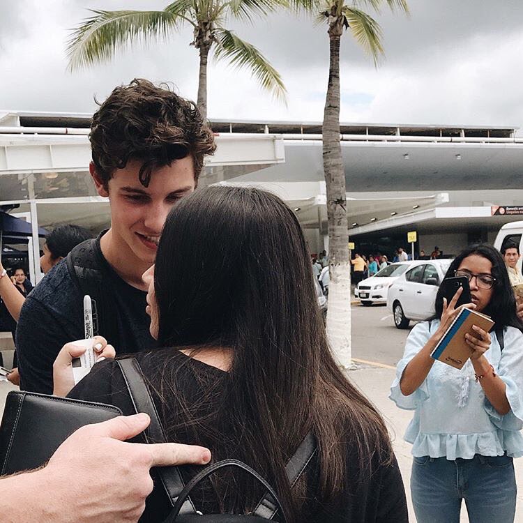 shawn_m_army_'s tweet image. Shawn el día de hoy en el aeropuerto de Puerto Vallarta, México.