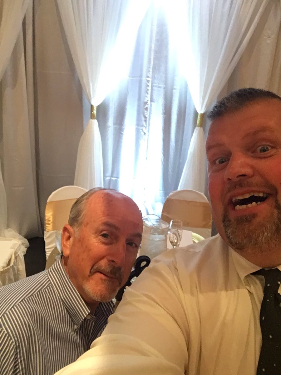 toddcarstens's tweet photo. #bestBuddstoDennons https://t.co/3M8vItyhqC