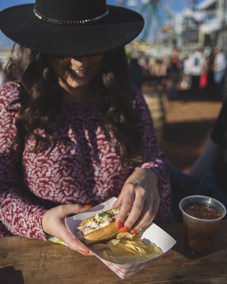 Vegas's tweet photo. Is it just us or does every year get a little better? 😍 Eat, dance, sing your heart out at #LifeIsBeautifulFest in #DTLV! https://t.co/Xxs3K4ymNX