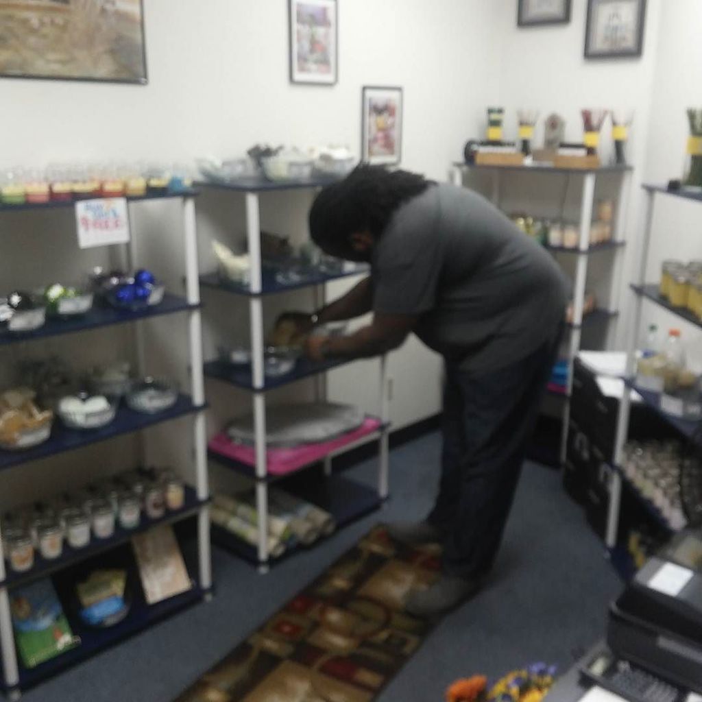 thepmshow's tweet photo. Hapi for my Brother Terrance Taylor's new store! #Ujumaa #hapifilms #blackcommunity https://t.co/IJDI4VWiGI