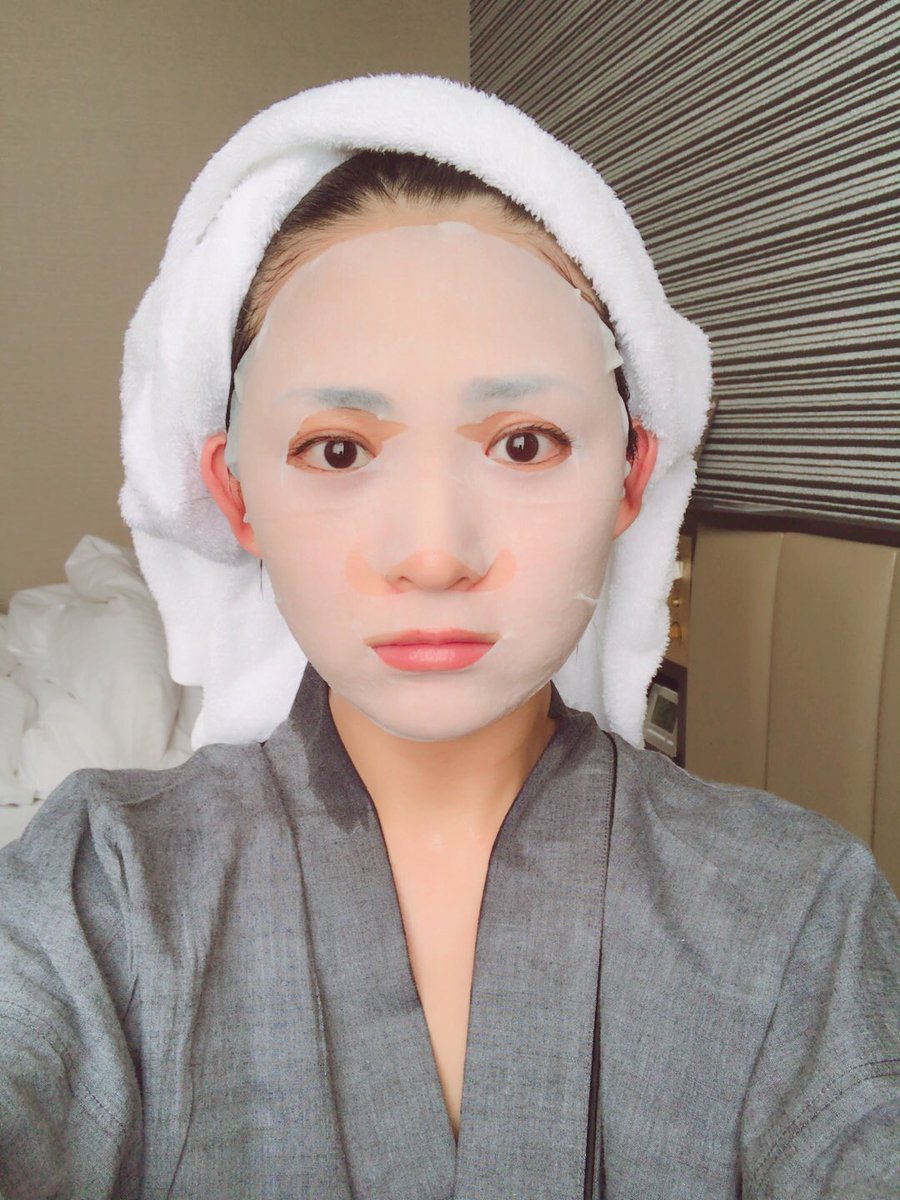 ট ইট র 鈴木咲 私の顔は面白いほど綺麗にパックがおさまります ぴったり パック フェイスマスク ট ইট র 鈴木咲 私の顔は面白いほど綺麗にパックがおさまります ぴったり パック フェイスマスク
