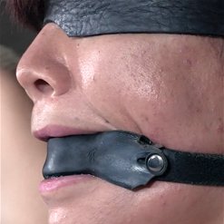 1 pic. Tegan Trex is #blindfolded, #gagged, and all #tied up https://t.co/T29HMQHZQM https://t.co/iH