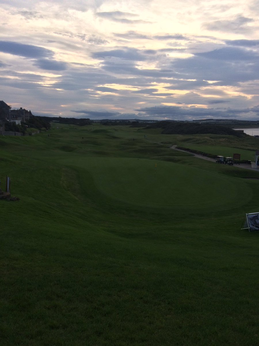 rcardno's tweet photo. What a day at lossie golf club #busrun #mortal #robbiesstories #toppper https://t.co/CP3I2NNS1j