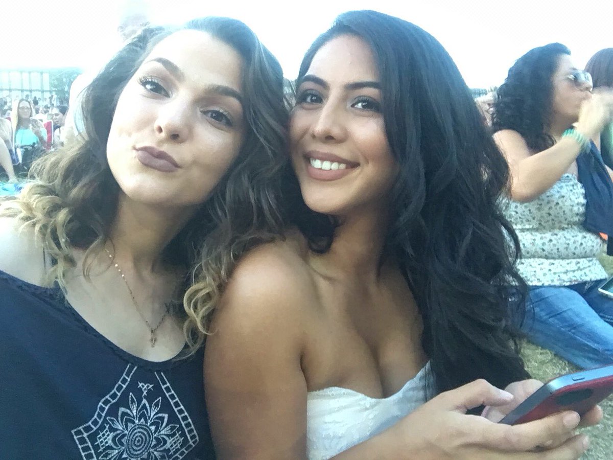 its_sarebearr's tweet photo. Pick us pleaseeee !!!!(= @IssetZK  #pickmekscs https://t.co/Ce3kVgiqyV
