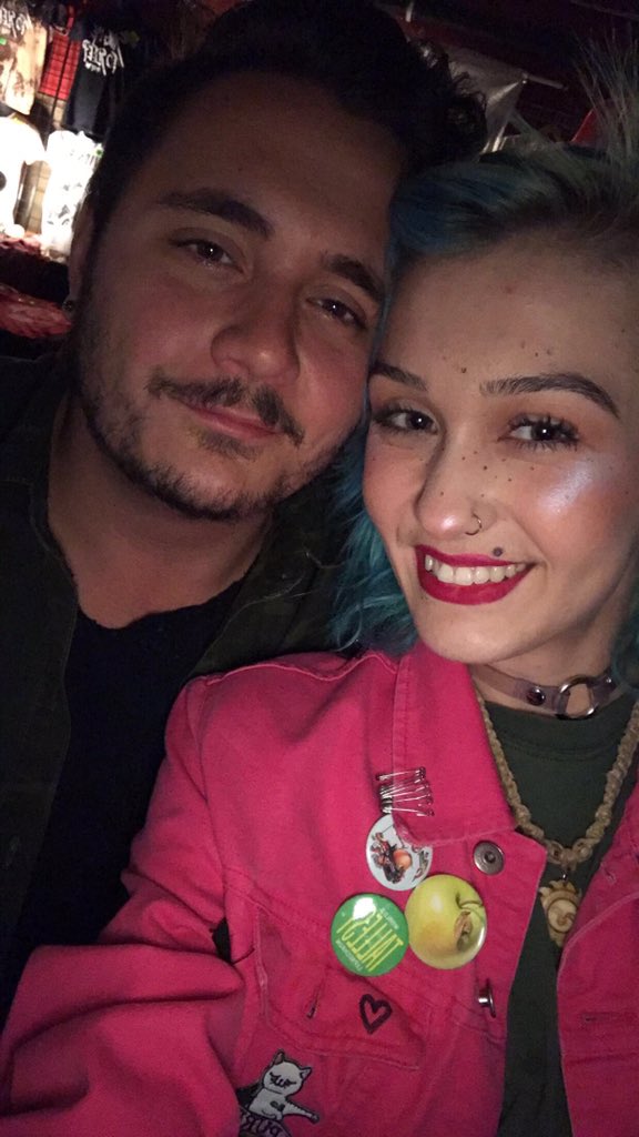 jen_fromthblock's tweet photo. @mckaylacupcake  https://t.co/wCZqKMetYY
