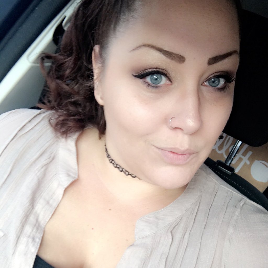 mzmacaz's tweet photo. #NewProfilePic https://t.co/FMbHZFwaa3