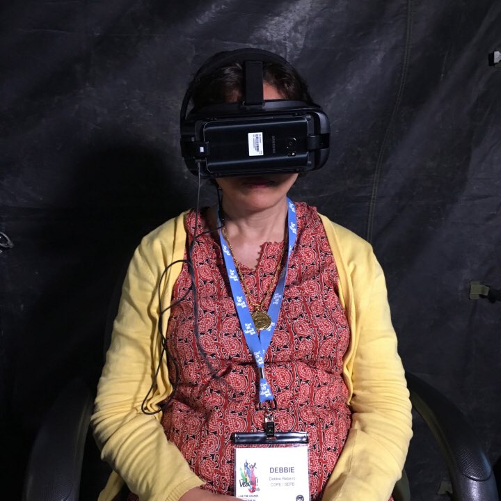 DigitalAlberta's tweet photo. The 🏆 for best Virtual or Augmented Reality goes to @RedlineAgency for Fairness Works: Refugee Crisis. https://t.co/ACRAT0yJuM #Embers2017 https://t.co/FoWJVZbZtD