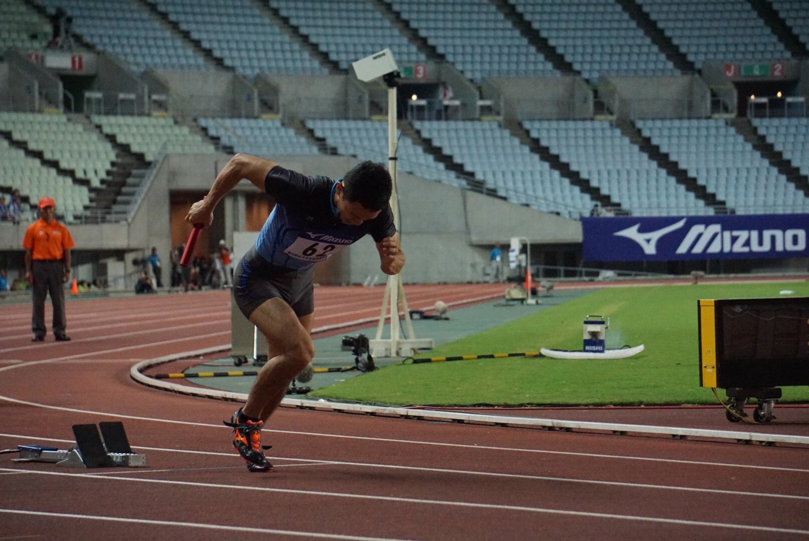 レモンユーカリ Auf Twitter 全日本実業団 男子4 400mr 片岡佳功選手 矢部颯選手 シンコースポーツ 高田将選手 中村圭佑選手 リニアート 西山竜二選手 シンフォニア 全日本実業団陸上 男子4 400mr T Co Whjgmx8zwh Twitter