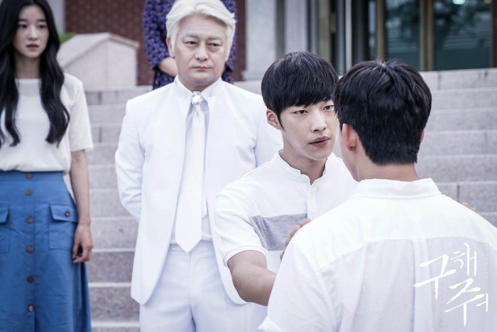 DKdF47MUMAA8IDv.jpg:large