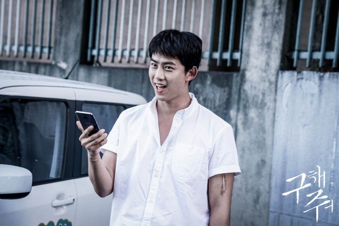 DKdFWrRV4AAc163.jpg:large