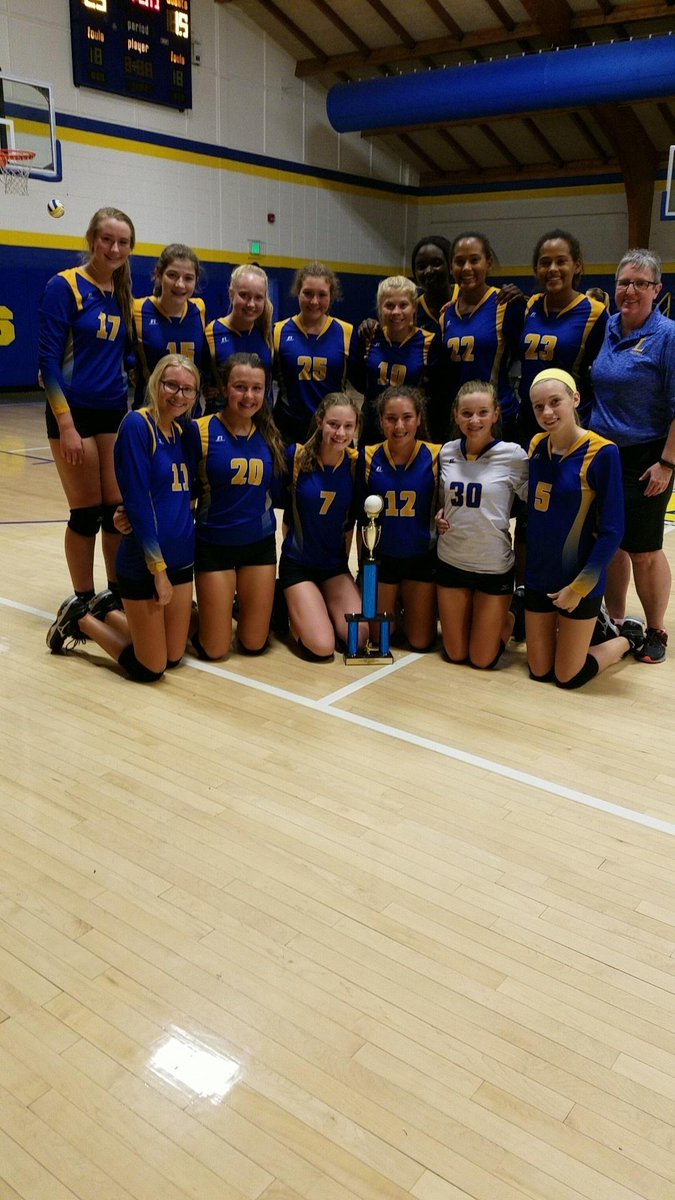 AprilLa67409173's tweet photo. #wearelakeside Here is your Undefeated Lady Ram Invitational Champions 12-0 sets https://t.co/NW0ijJRb4R
