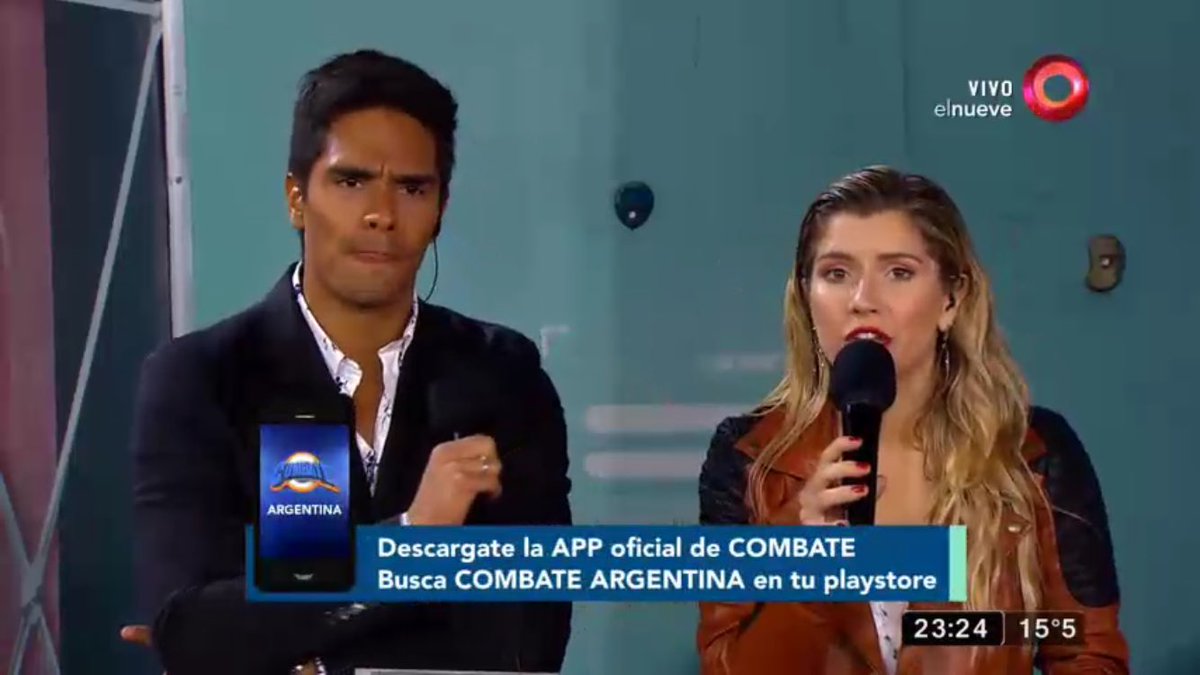 dancelaurita's tweet photo. La dupla de conductores en #PrimaveraEnCombate 🎤🙌🏼😊 @laufer4 @juani_martinez son los mejoressss❤️😂 https://t.co/8mdqNNONcP