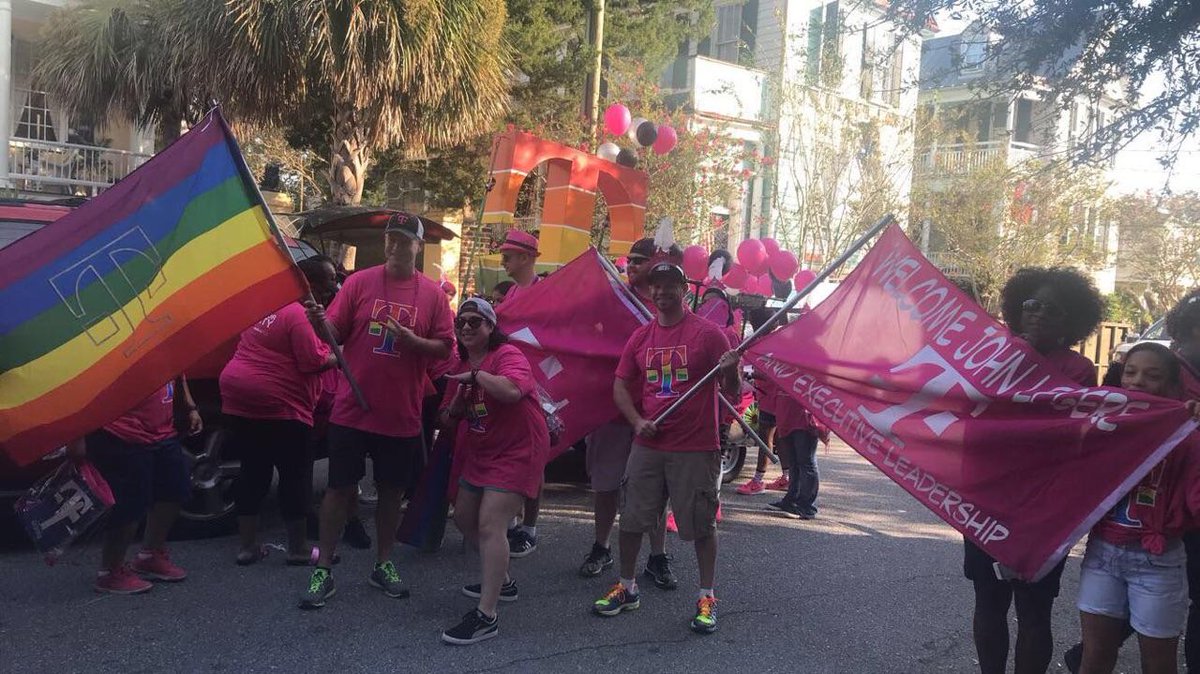 LearningEyes's tweet image. Getting ready to march for #UnlimitedPride #charlestonheat #DiversityandInclusion #TMobileCareers  #makeadifference