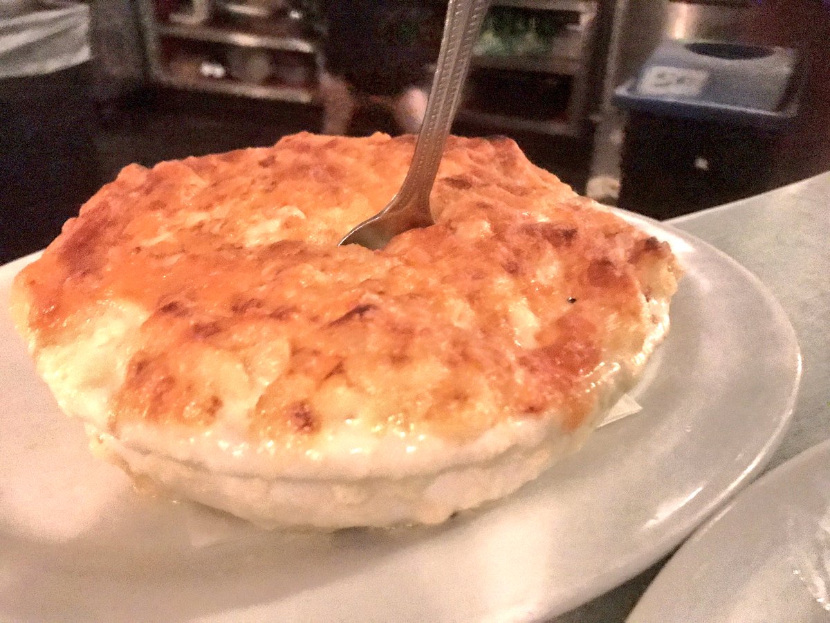 ElainaAthans1's tweet photo. Going... Going... GONE! Successful dinner at @poolesdiner with my lovely date==> @AlvarezABC11 π―#GirlsNight #Pooles #DTR #RaleighEats https://t.co/D7gqnEHsA6