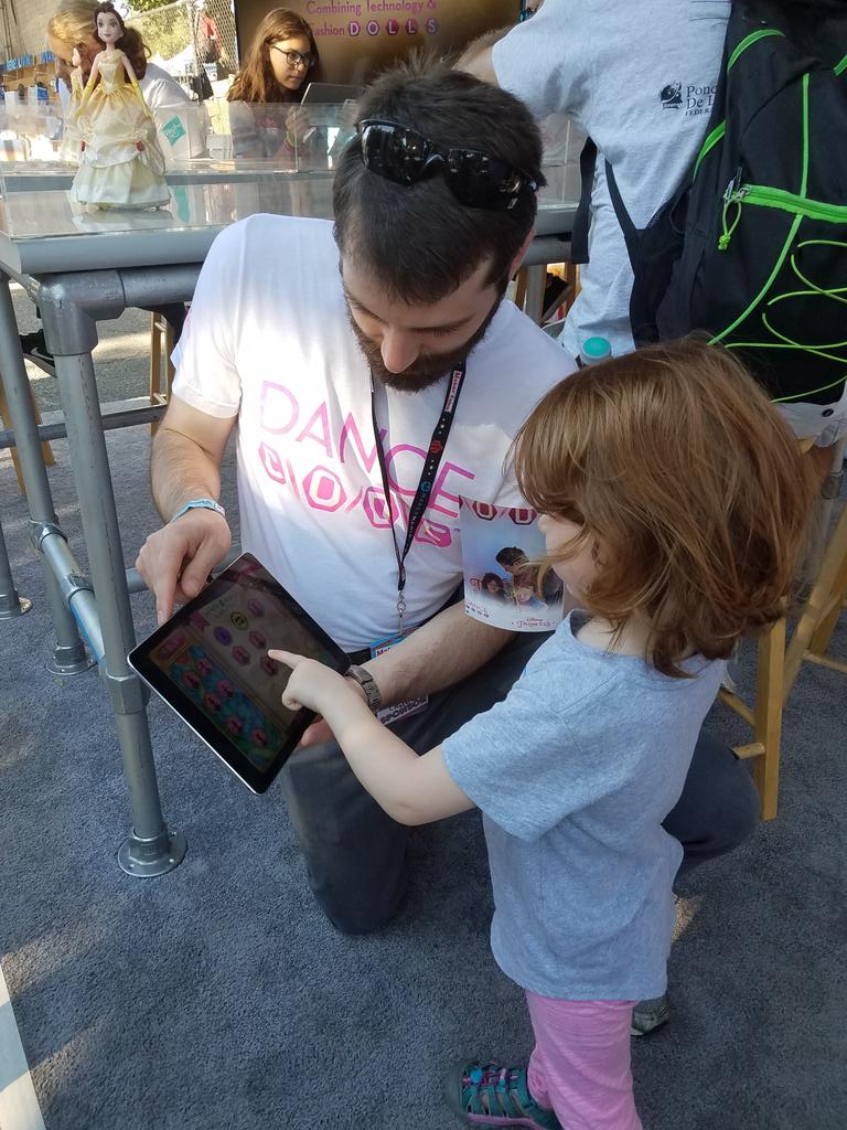 H2RProductSci's tweet photo. At #makerfaire nyc, checking out the new coding toys for little kids. This #Dancecodebelle doll was a hit with my 3 yo daughter. https://t.co/4UGQcAAtSC