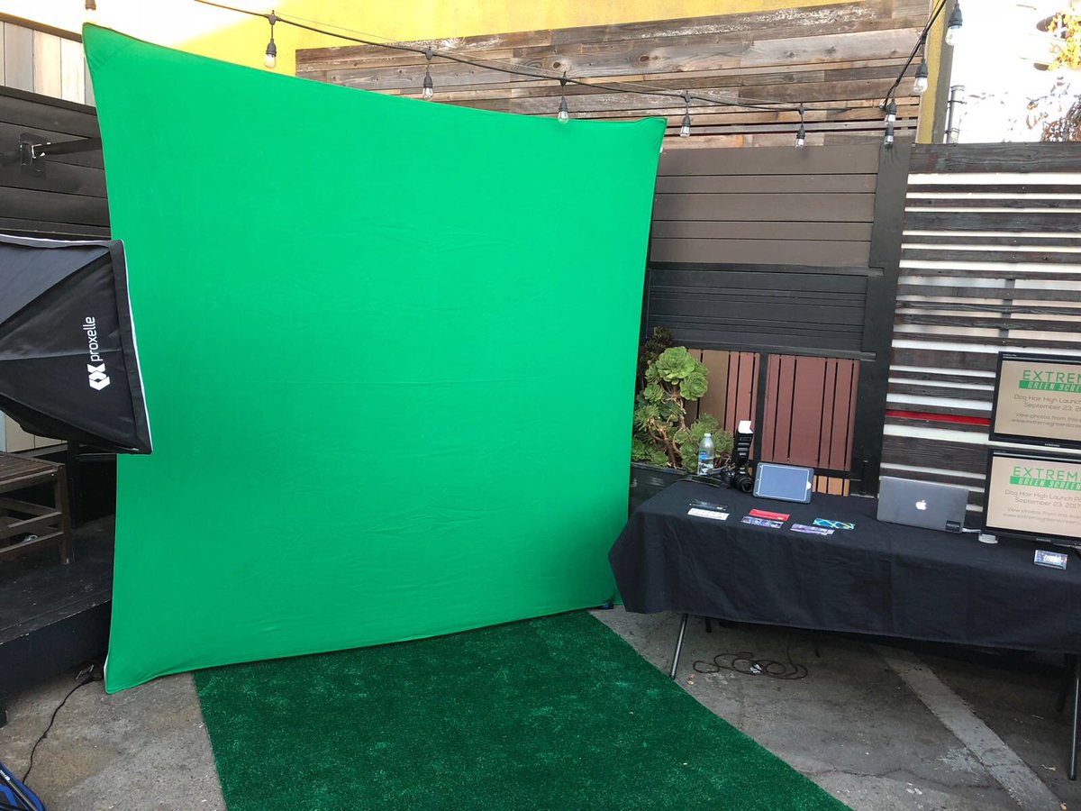 Extreme Green Screen tweet media