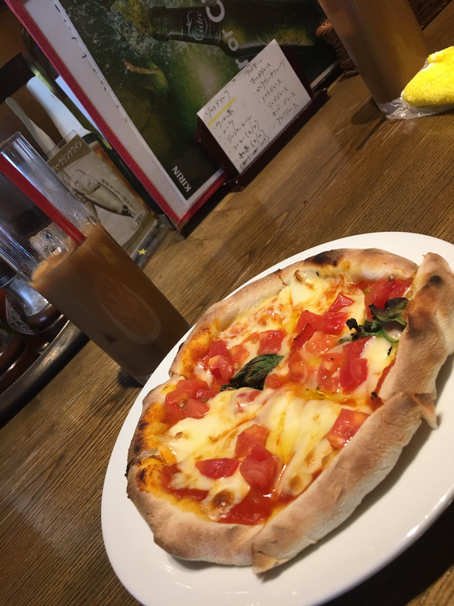 is_0317's tweet photo. 石橋の昼 https://t.co/CcScp7xMSs