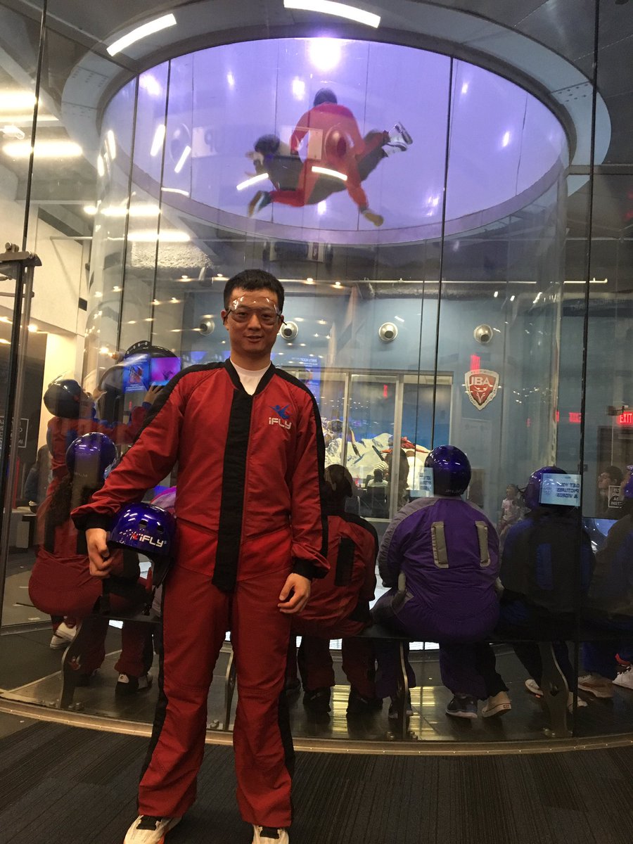 wang_yongxin's tweet image. I fly... cool experience with the air