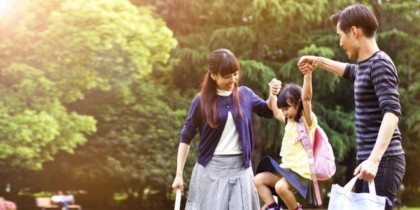 AMothersWorkUK's tweet photo. Why isn't #sharedparentalleave working? @thehuffpost looks at possible reasons why not https://t.co/dF7pjtWgU5 https://t.co/eCZoFsUX1z