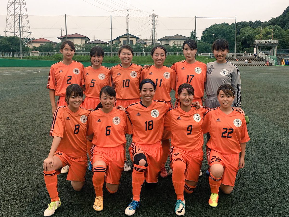 成城大学女子サッカー部 試合結果 Vs中央学院大学 前半 2 0 後半 1 0 合計 3 0 得点者 アシスト 鈴木里菜 小池真央 小池真央 井口晟奈 小池真央 松村澪 ゴールまでいけたシーンがたくさんあったので より得点力を高めていきたいと思います 応援