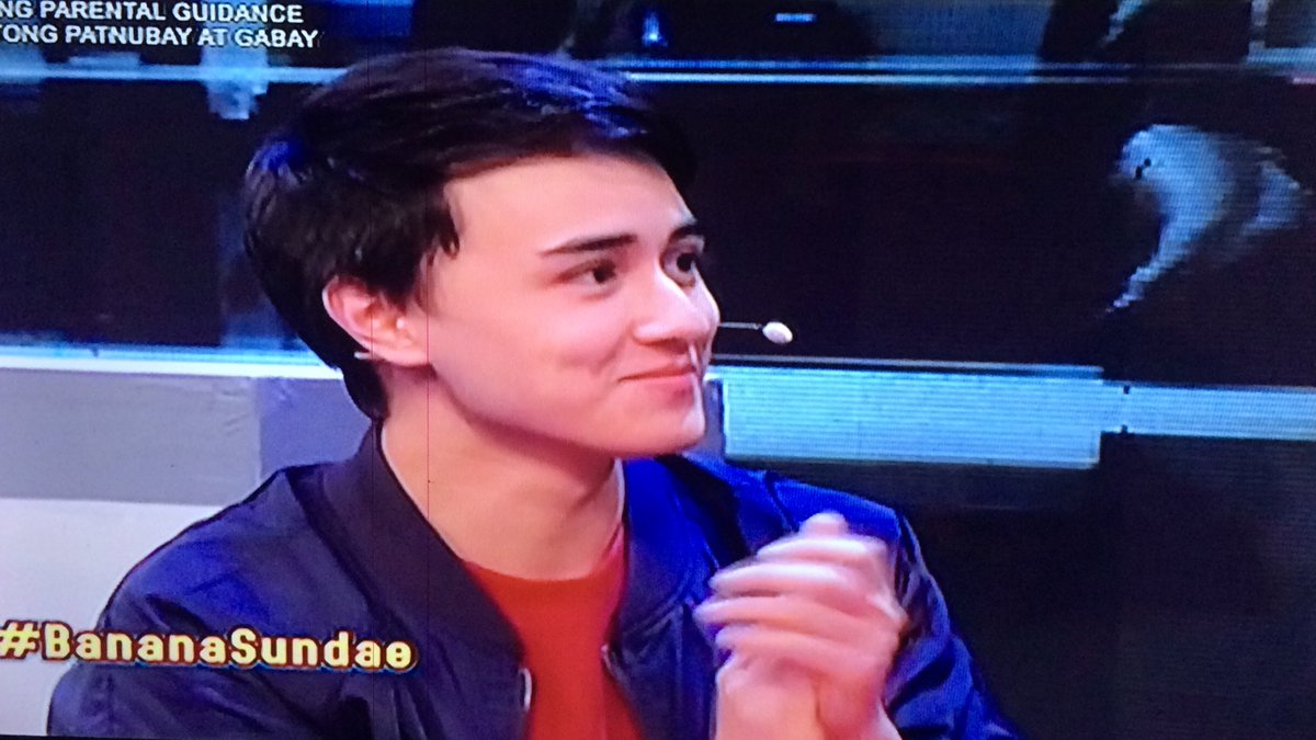 ofcedwardbarber's tweet photo. MayWard on Banana Sundae. HAHAHA! Ginalingan ehhhh.

ASAPusoKaNamin EDWARD
#LovingInTandemFamilyDay
#PushAwardsMayWards https://t.co/c1QhxJtICD
