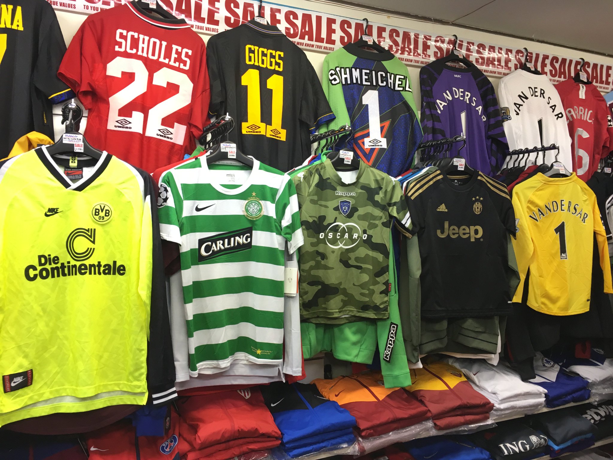 O Xrhsths サッカーショップfcfa 実店舗open 営業時間 11時 18時 公式サイトopen Sto Twitter ジュニアサイズ レアユニフォーム入荷 ドルトムント 95 96 H 長袖 優勝記念モデル セルティック 06 07 H Clモデル バスティア 13 14 3rd ユベントス 15