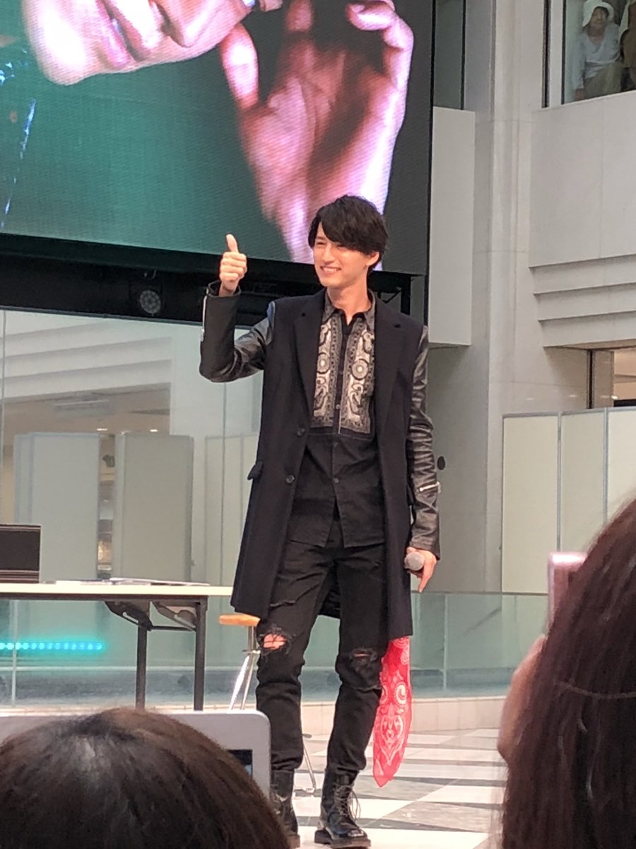 JT_KTdenden's tweet photo. 可愛い👼(語彙力ない) #田口淳之介 #JT #DEMENSIONS #1stアルバムおめでとう🎉 https://t.co/yjCVI0cWET