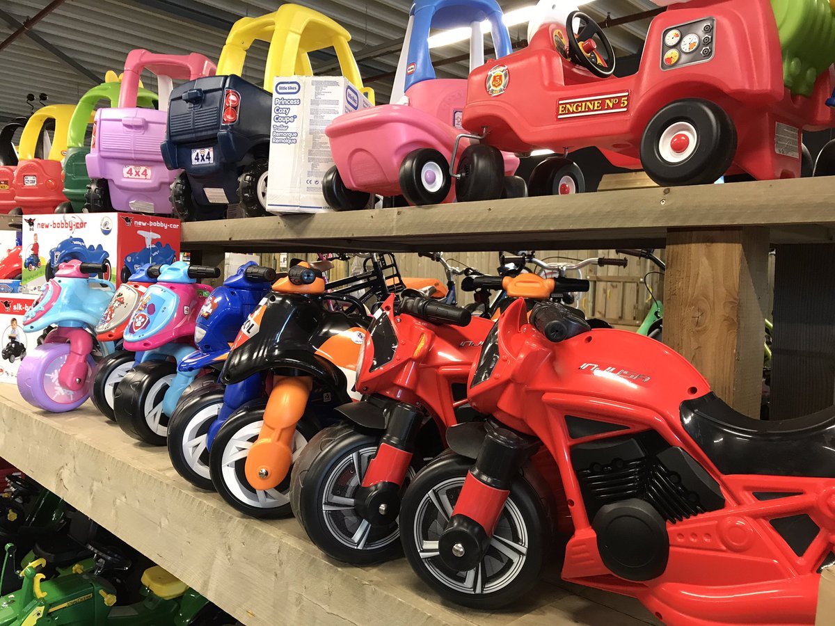 Speelgoedkampen's tweet photo. Rijdend speelgoed voor kinderen. Grote collectie. Oa #loopmotor, #loopauto, #step @MP_Kampen https://t.co/EK2Ypieej2