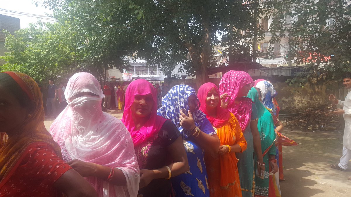 We want to vote for the candidate who will make sure the area is safe and secure for women #MCGelections2017 <a href="/HTGurgaon/">HT Gurugram</a> <a href="/htdelhi/">HT Delhi</a>