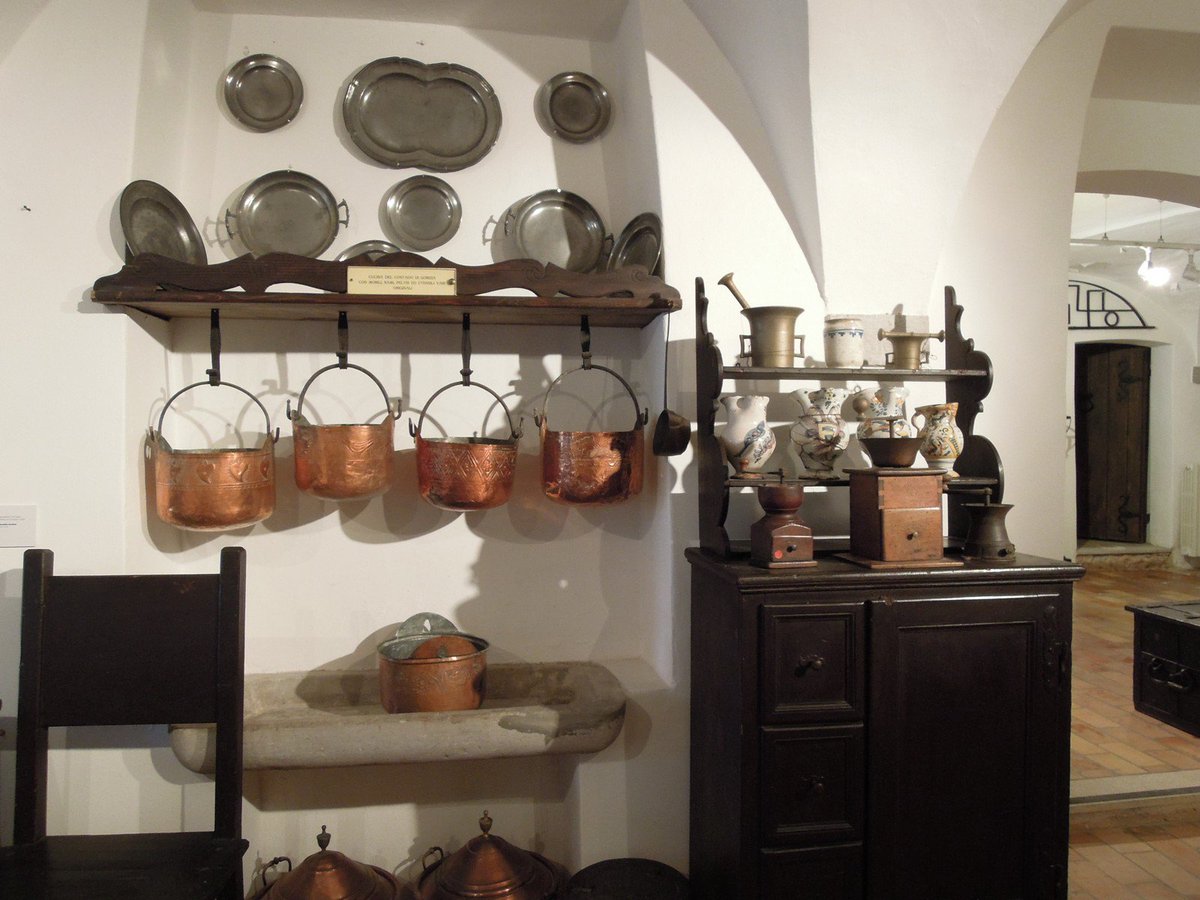 Si parla di gusti e sapori anche nei Musei provinciali di #Gorizia, due visite (ore 11 e 16) alla cucina di Borgo Castello #gustidifrontiera