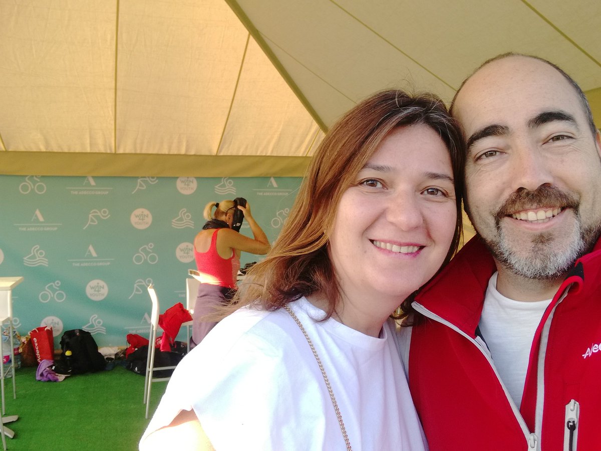 jordivillegas's tweet photo. Siguiendo el @Win4Youth  de gava en muy buena compañía. @adecco_es https://t.co/l7DyTm9YtB