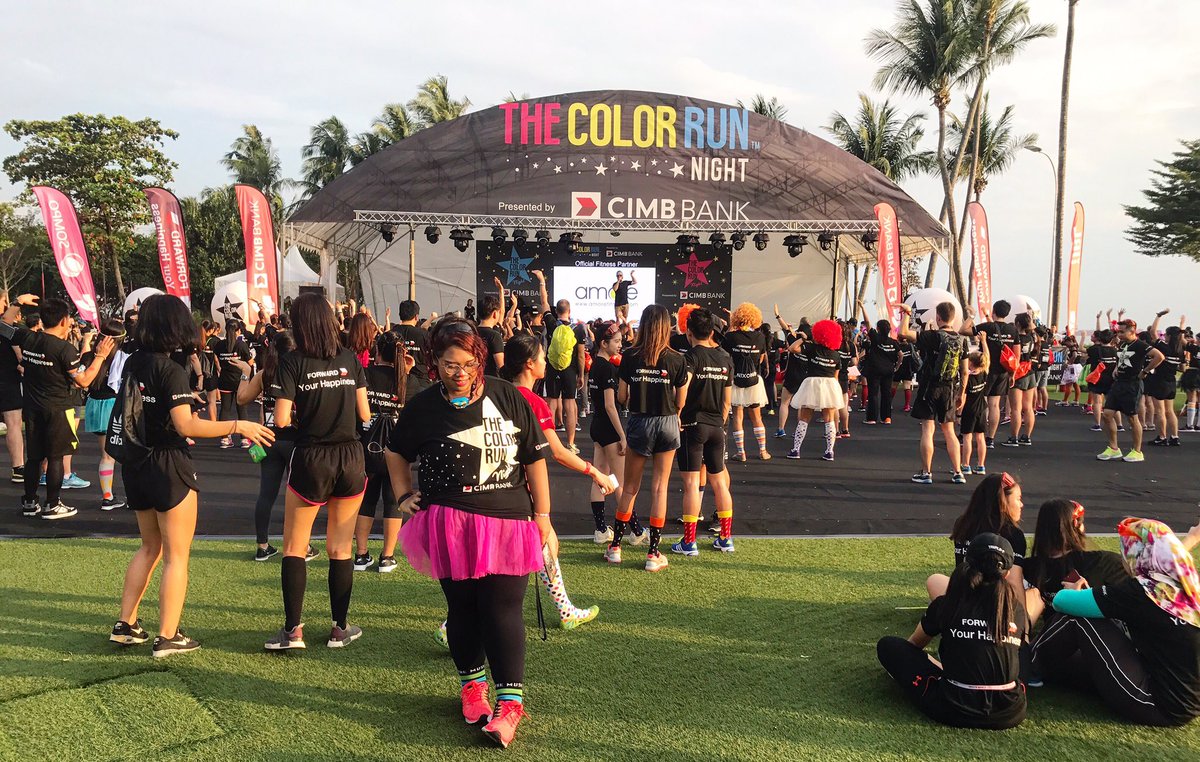 shaffloveshoes's tweet image. Can't believe I went through the 5k with a really bad leg cramp😩😭 BUT I did it 💪🏼🙆🏻
instagram.com/p/BZapcGugIjj/
#ColorRun2017