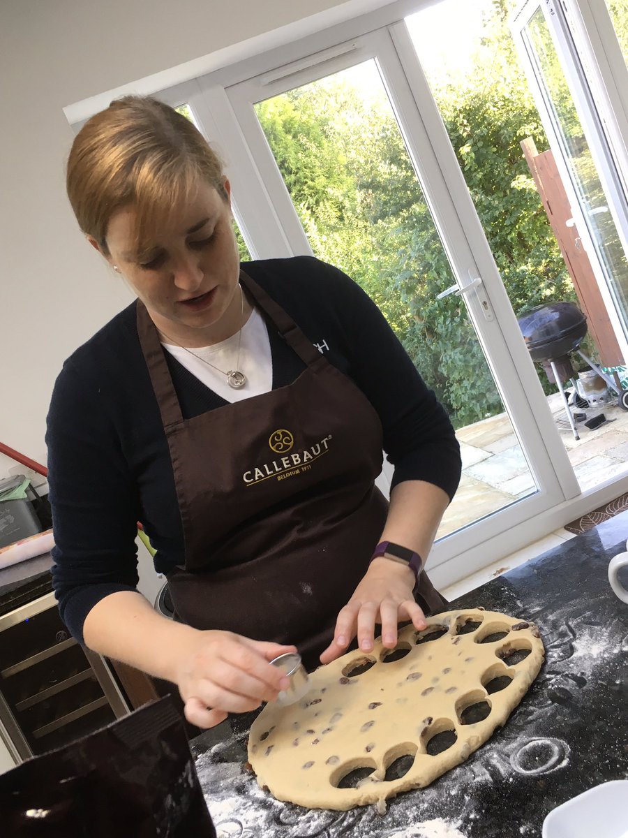 <a href="/bethr86/">Beth Booker</a> has come to help me make #AfternoonTea for my local care home today. #givingback #community thank you Beth❤️❤️❤️