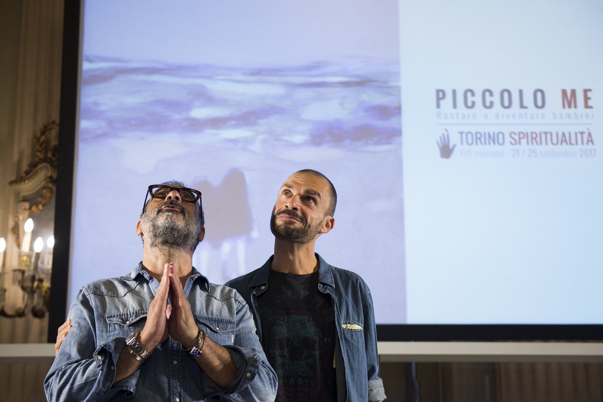 CircoloLettori's tweet photo. Ieri a @ToSpiritualita! @fabioilgenovesi e @LucaBeatrice 🙏🏼
#ToSp17 #PiccoloMe https://t.co/3w2rm6S16h