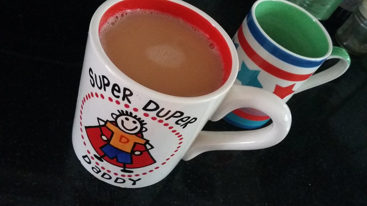 tinglymum's tweet image. Have made a mega cup of tea and I can't bloody drink it because it's too heavy and my hand's gone tingly. Gotta find a straw! #teafail