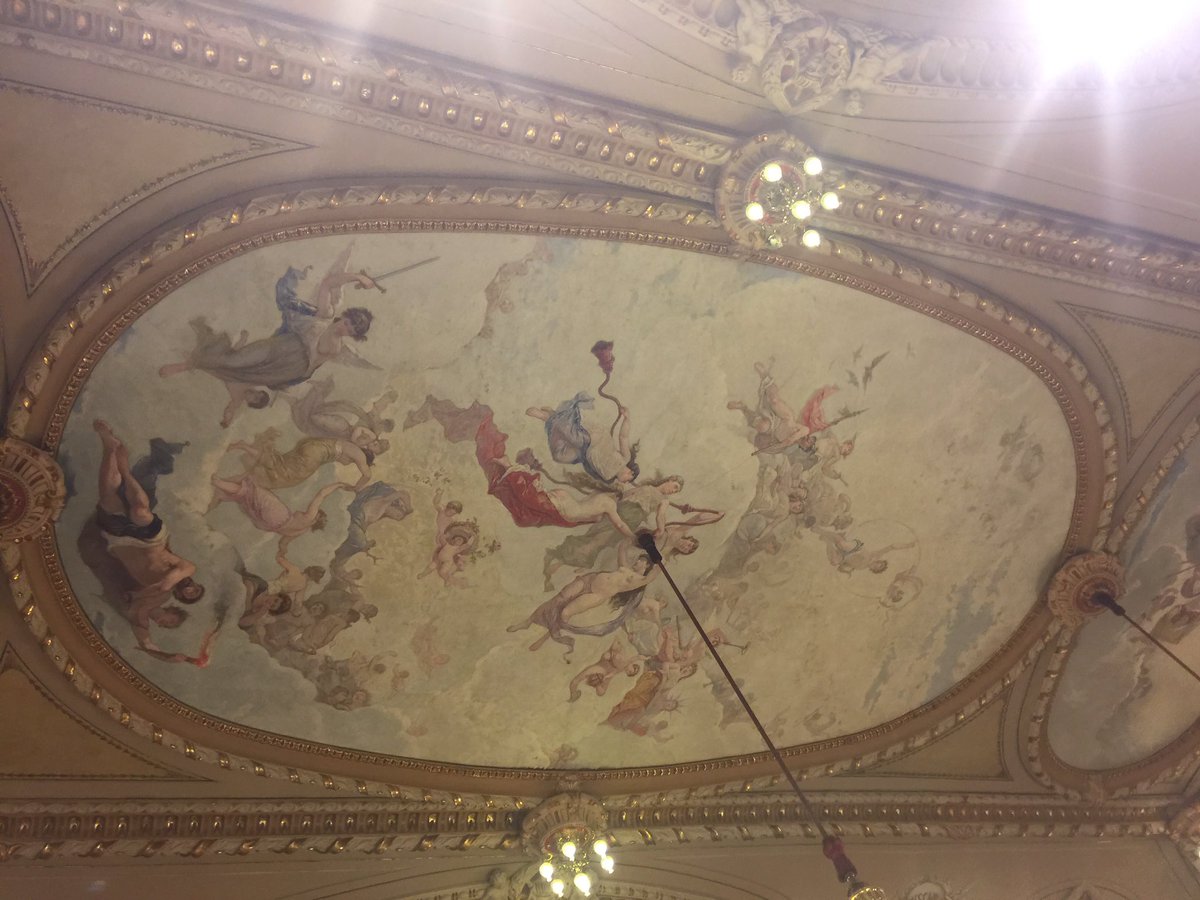 Mildredpierce66's tweet photo. Parliament building of the #Ballearic islands...plenary chamber as impressive as House of Commons 🤔 https://t.co/duAhEkk3gx