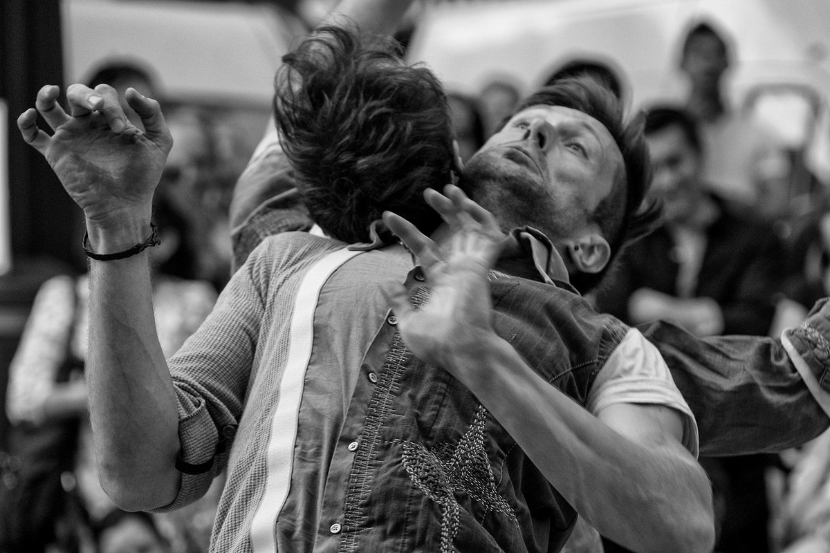 El compañero <a href="/joseluis_cabero/">José Luis</a> nos sacó estas preciosas fotografías de nuestra pasada actuación en #SimioCirk de @CircoSVolanti. Gracias! :)