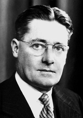Born #OnThisDay 24 Sep 1898 Howard Florey who, with Ernst Chain, carried out 1st clinical trial of penicillin, 1941 ow.ly/h8Y930eMmqk