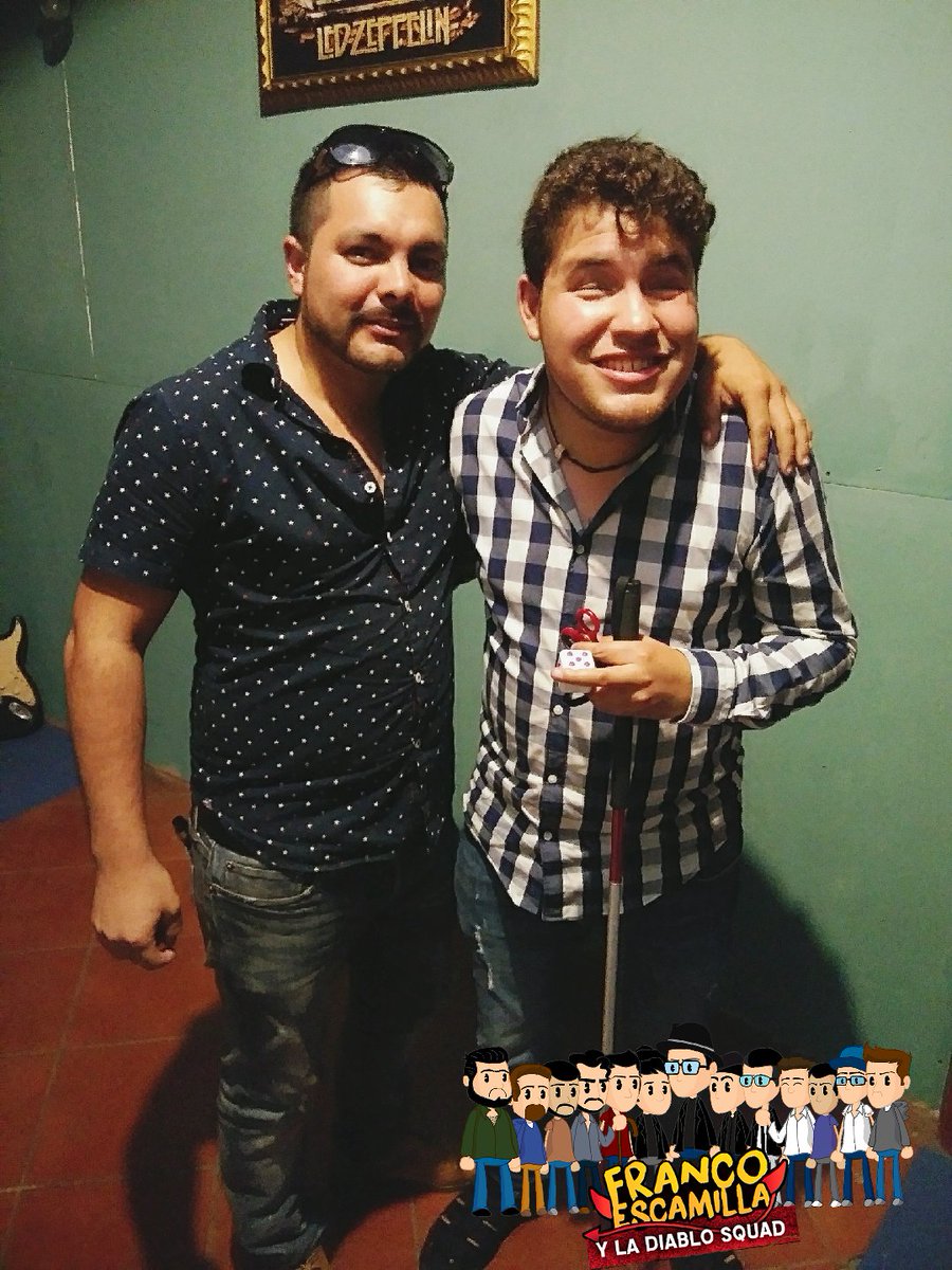 johnnywalker260's tweet photo. Eres gran persona ojitos (p.d desmadre que hiciste con los tacos que te andavas comiendo) @Nalguifans @ojitosdehuevo @RanchoTJSquad https://t.co/GOIPe6APbg