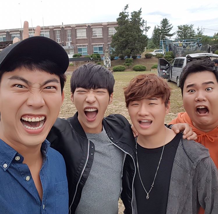 DKf03t9UQAAYOUX.jpg:large