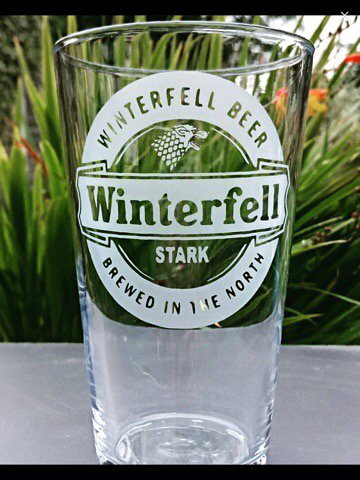 SentimentsGlass's tweet image. Engraved Pint Glass. Game of Thrones. £8.99 plus p&amp;amp;p. #pintglass #gameofthrones #new #handmade #glass #gift #unique