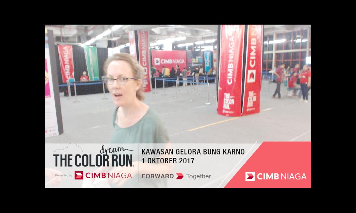 RirisAndrawina's tweet photo. I'm ready for run on #TheColorRunCIMBNiaga - Kawasan GBK, Senayan (1/10). See you there! @cimbniaga https://t.co/ZyWZxyPYwc