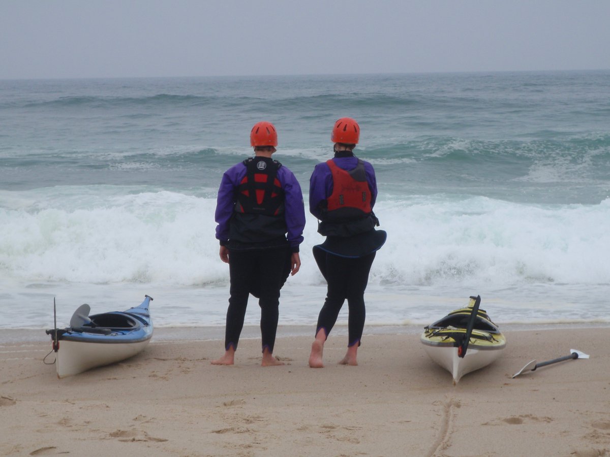 bkkayaking's tweet photo. I've a couple spaces left for an Isle of Wight circumnavigation 6 to 9 October, if you're feeling twitchy get in touch. https://t.co/2PFTuszP2s