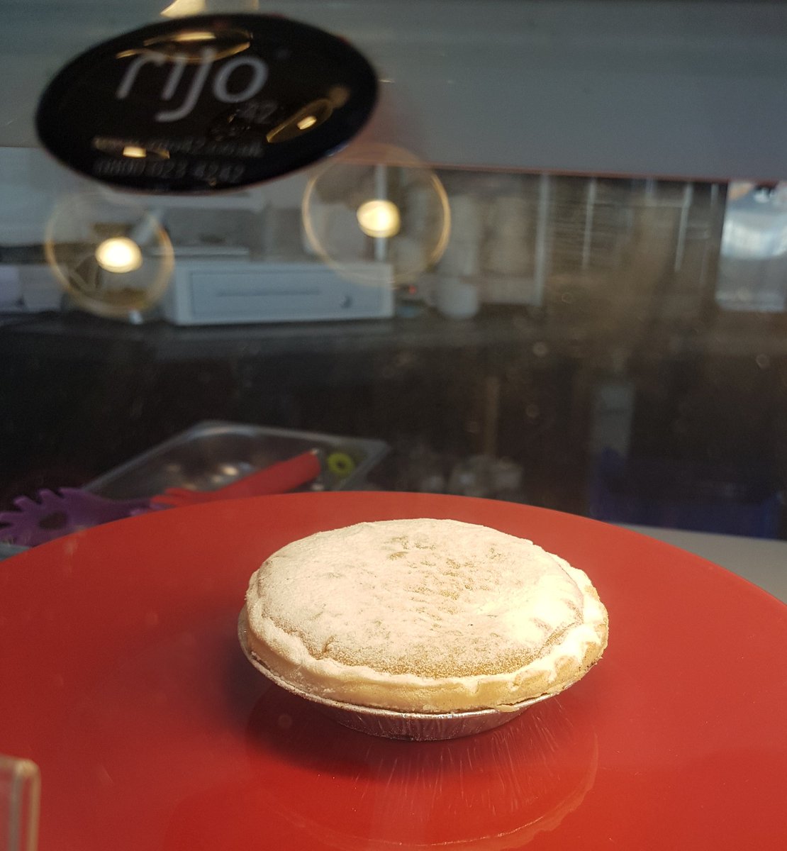 Munch Wigan are now stocking MINCE PIES !!!