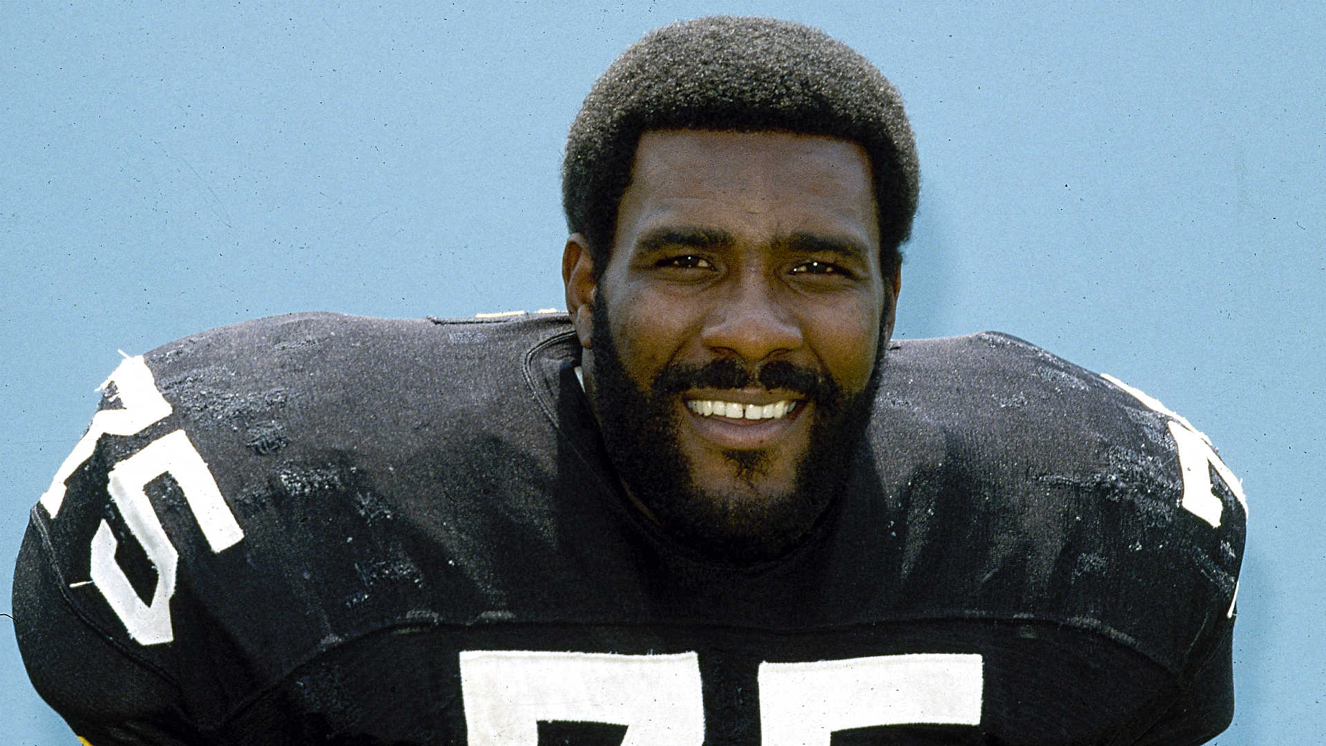 Happy Birthday to legendary football player Mean Joe Greene 