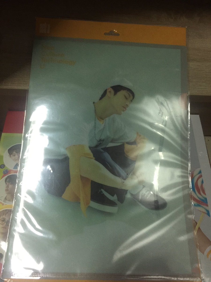 jten1427's tweet photo. ได้รับของแล้วนะคะ ห่อดีมากก เราพึ่งมีเวลามารีวิวให้ ไว้จะอุดหนุนอีกน่าา #reviewmelon99 https://t.co/ahXx7iRqMt