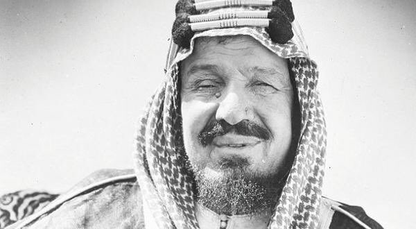 الحبس والغرامة 10 مجايدة والتعزير عقوبة المدخن في عهد الملك المؤسس cutt.us/OPMpu