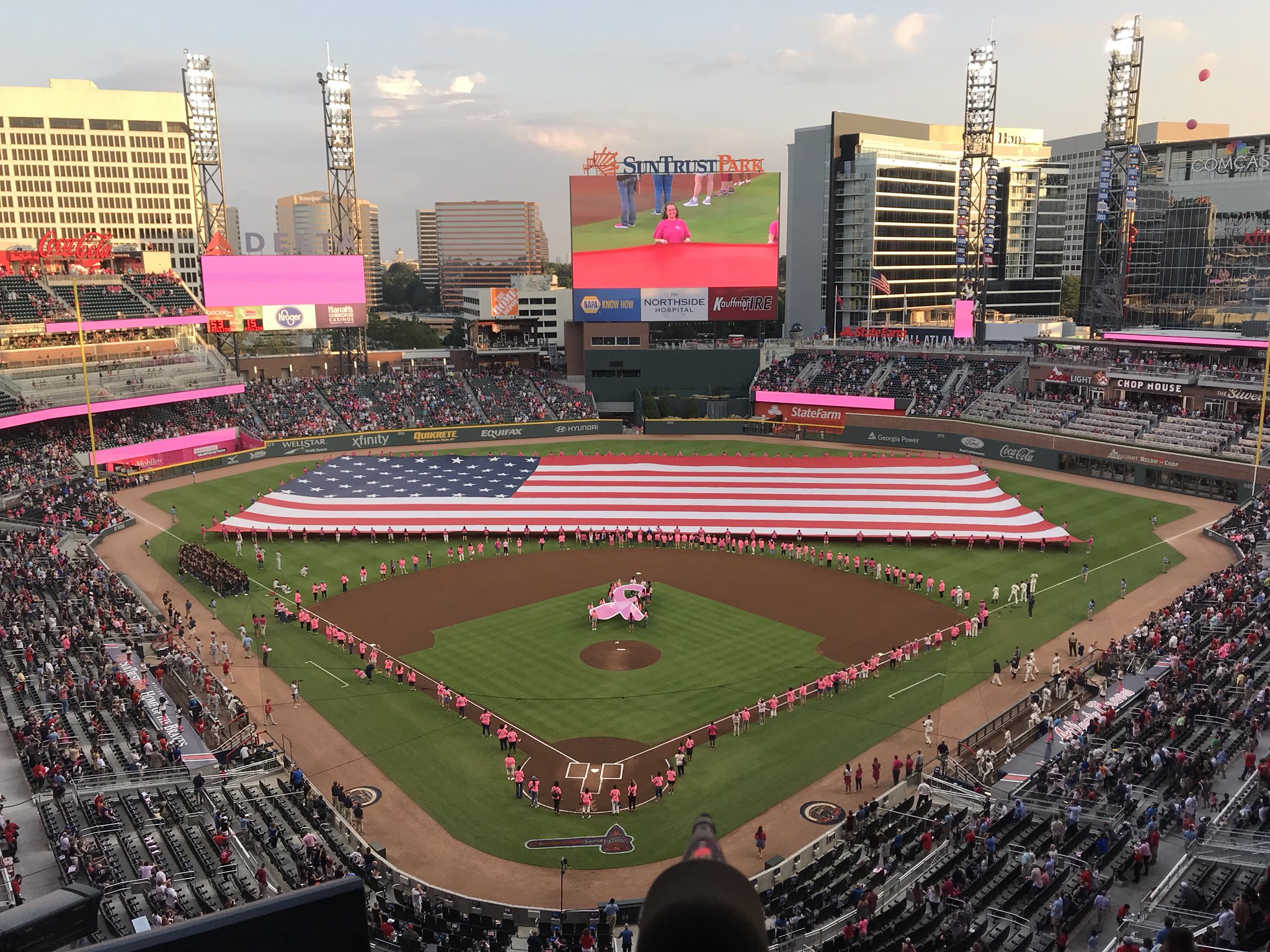 Leigh Saxon on X: SunTrust Bank Teammates carried the American flag on the  field last night at the Atlanta Braves game! #SunTrust #onUp   / X